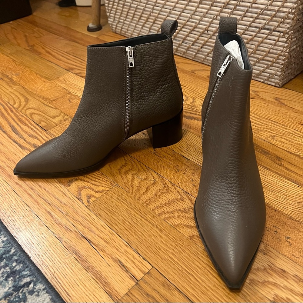 Everlane Boss Boot